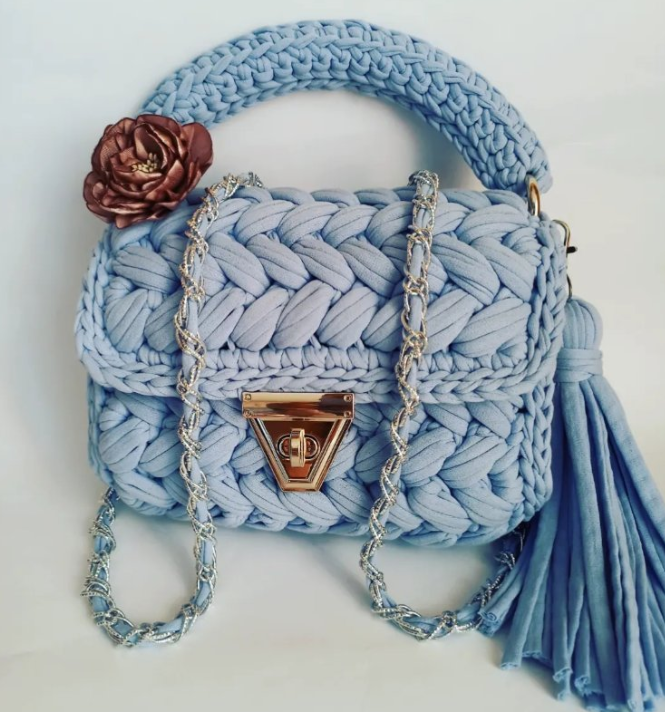 Blue Ocean — блакитна сумочка
