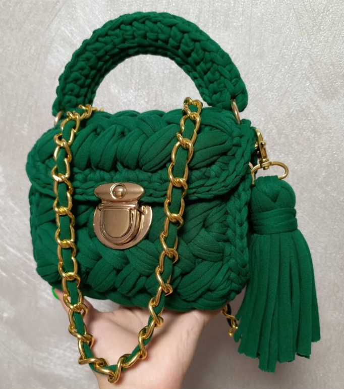 Green Love — зелена сумочка